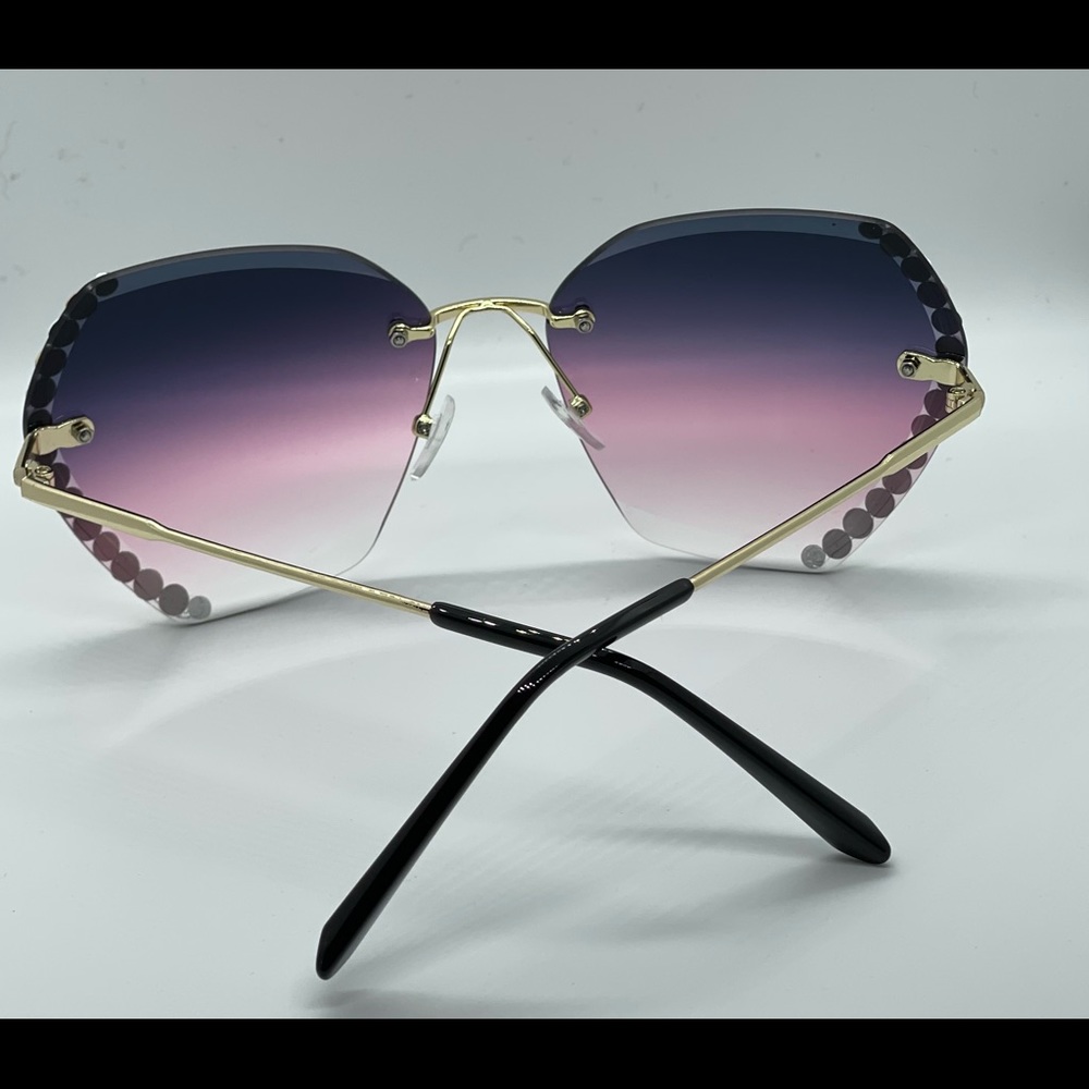 New!!! Women sunglasses.